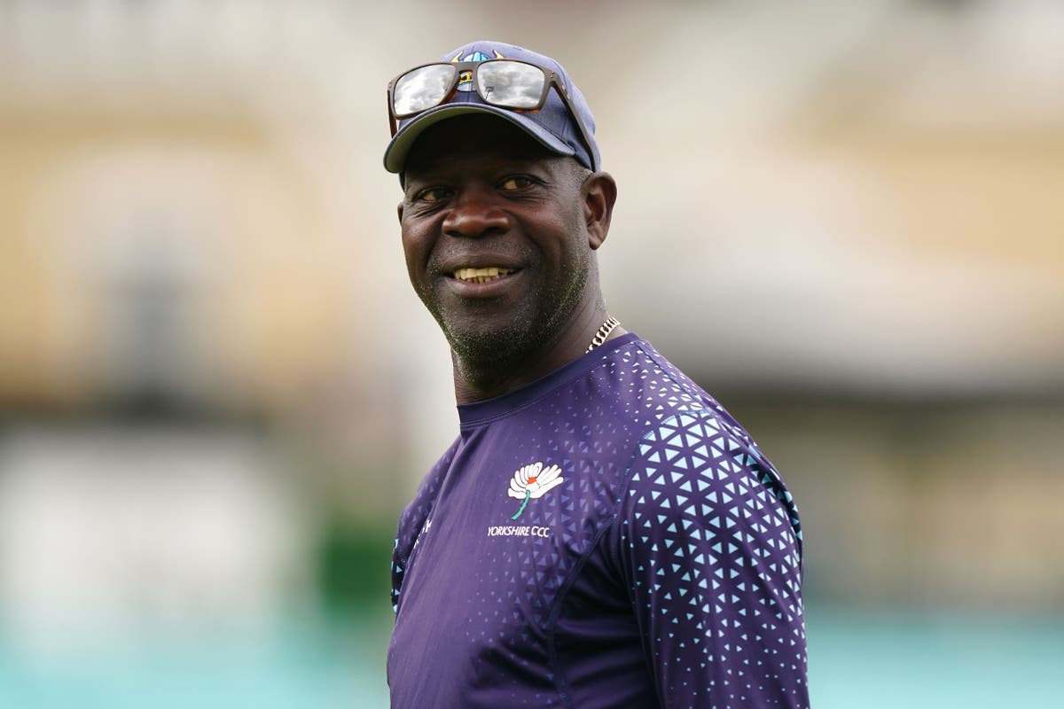 Head coach Ottis Gibson to leave Yorkshire at end of the season