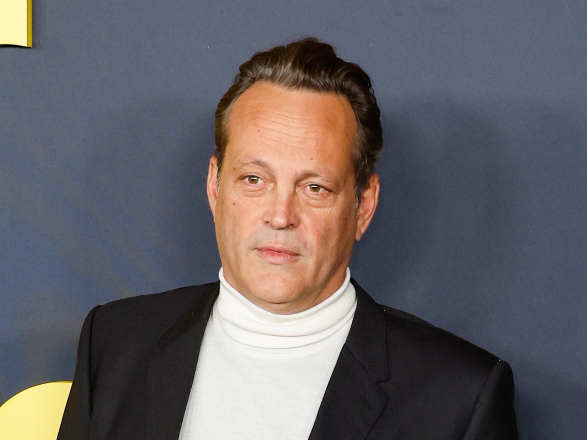 Vince Vaughn says ‘people should have guns’ and compares firearms to weed