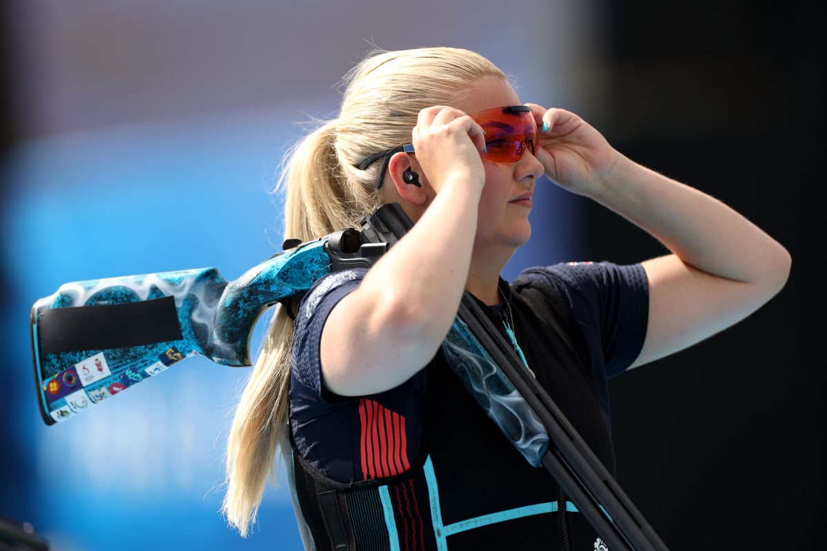Amber Rutter wins skeet silver medal three months after giving birth