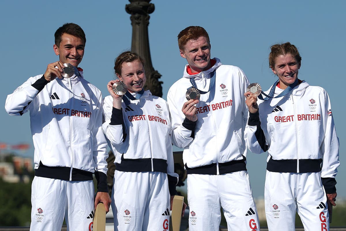 How Team GB went from gold to silver to bronze in dramatic triathlon photo finish