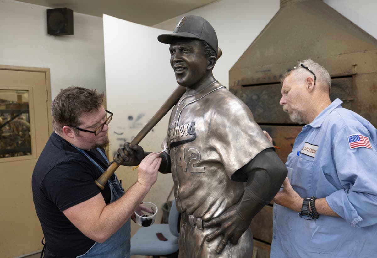 Jackie Robinson statue
