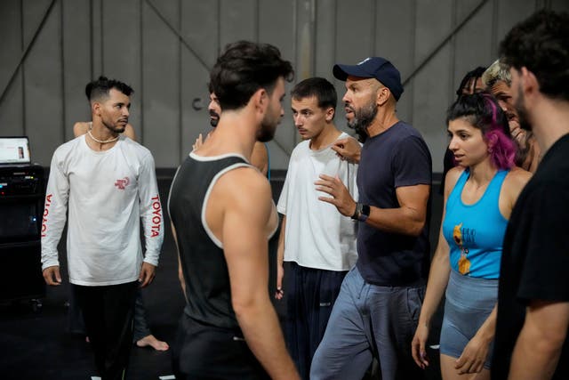 OLI-MOURAD MERZOUKI-BAILE HIP HOP