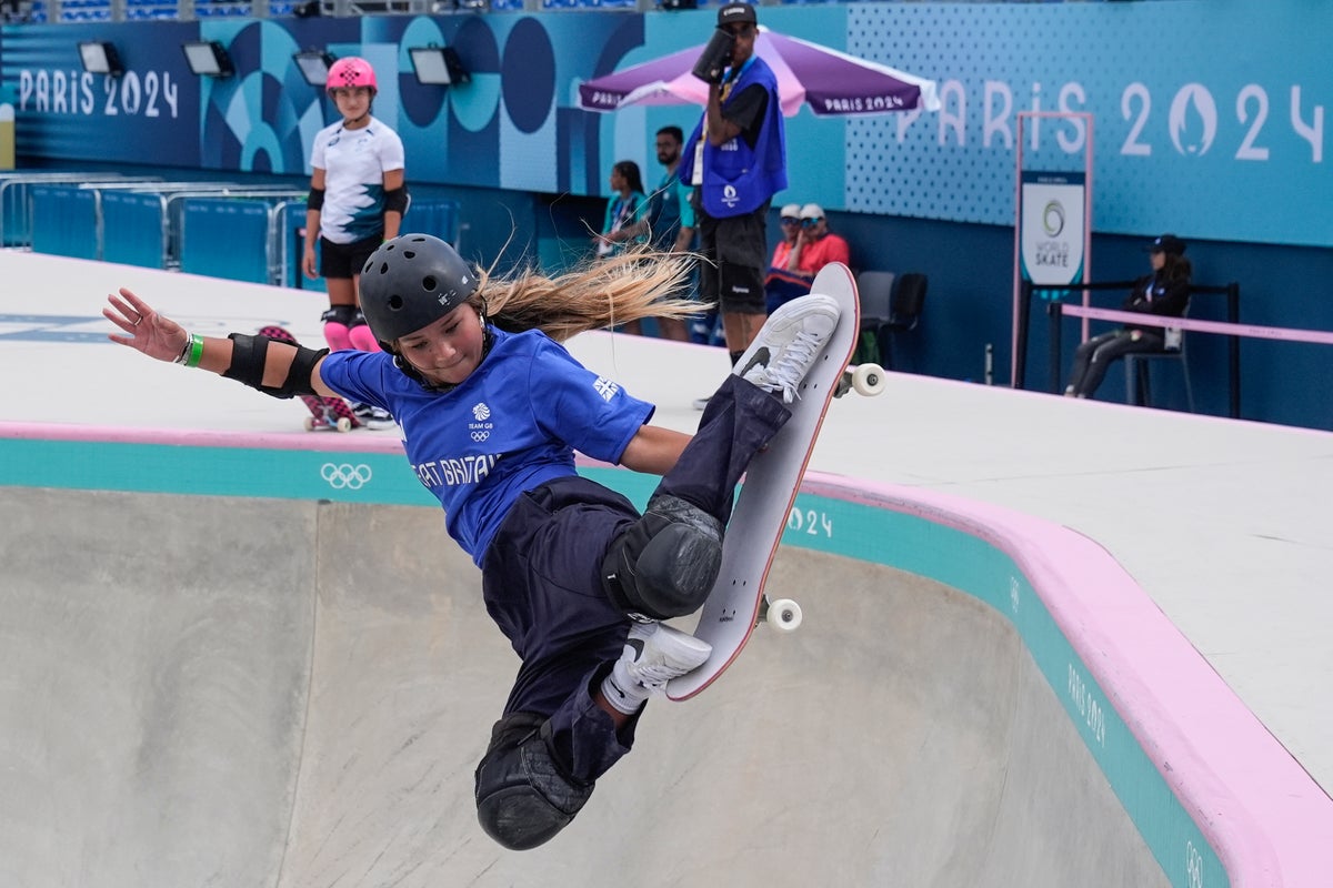Olympics LIVE: Sky Brown in skateboarding action with dislocated shoulder before Kerr battles Ingebrigtsen