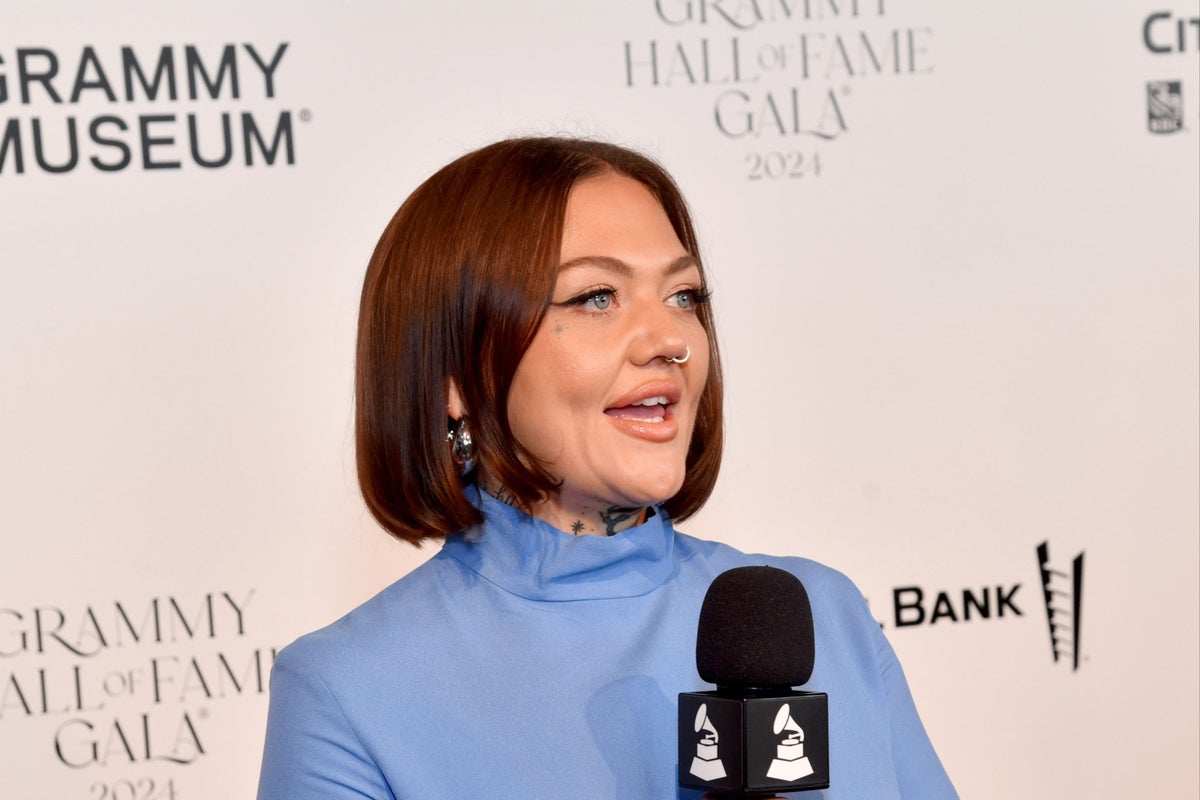 Elle King says she feels like a ‘different person’ months after drunk Grand Ole Opry performance