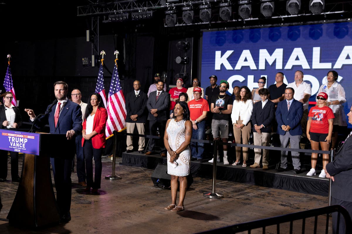 JD Vance roasted for embarrassing rally gaffe where he appeared to campaign for Harris