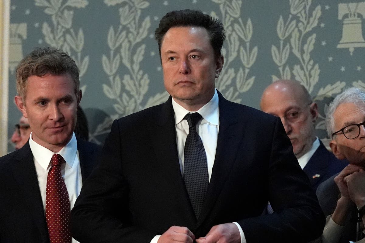 Elon Musk&rsquo;s daughter slams dad as &lsquo;serial adulterer,&rsquo; &lsquo;stupid&rsquo; and &lsquo;desperate&rsquo;