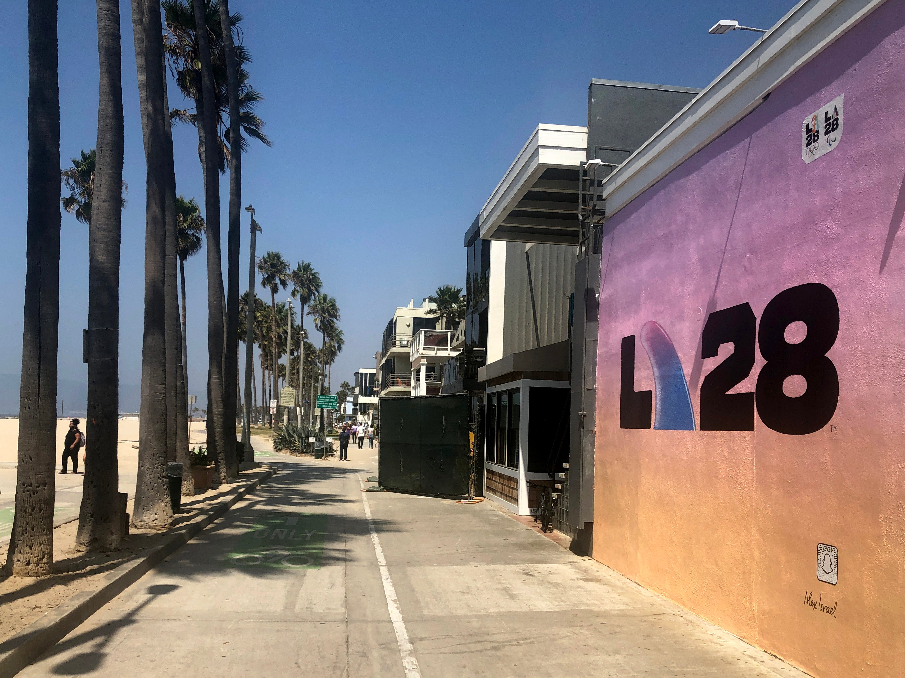 A mural in Venice Beach with an LA28 logo designed by Multimedia artist Alex Israel on September 2, 2020