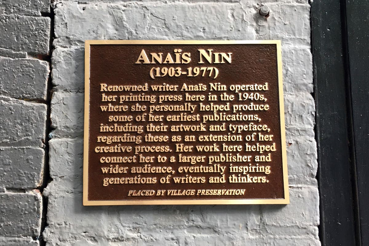 New York City plaques honoring author Ana&iuml;s Nin and rock venue Fillmore East stolen for scrap metal