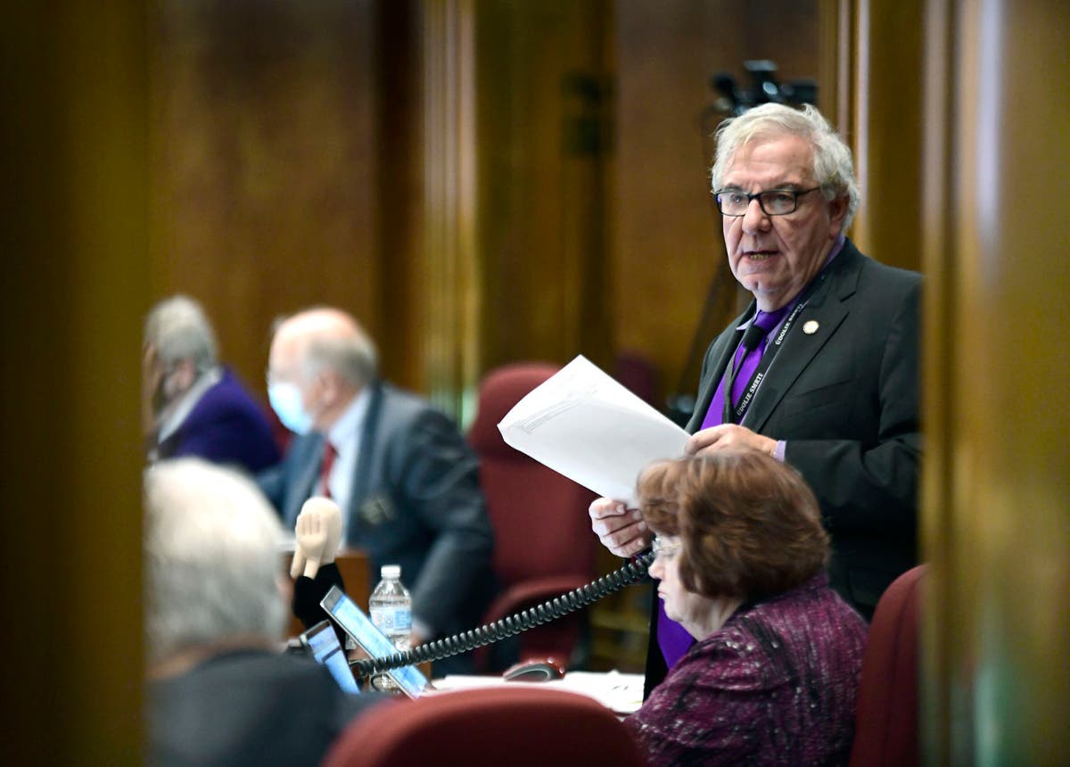 Ray Holmberg Pleads Guilty to Child Exploitation