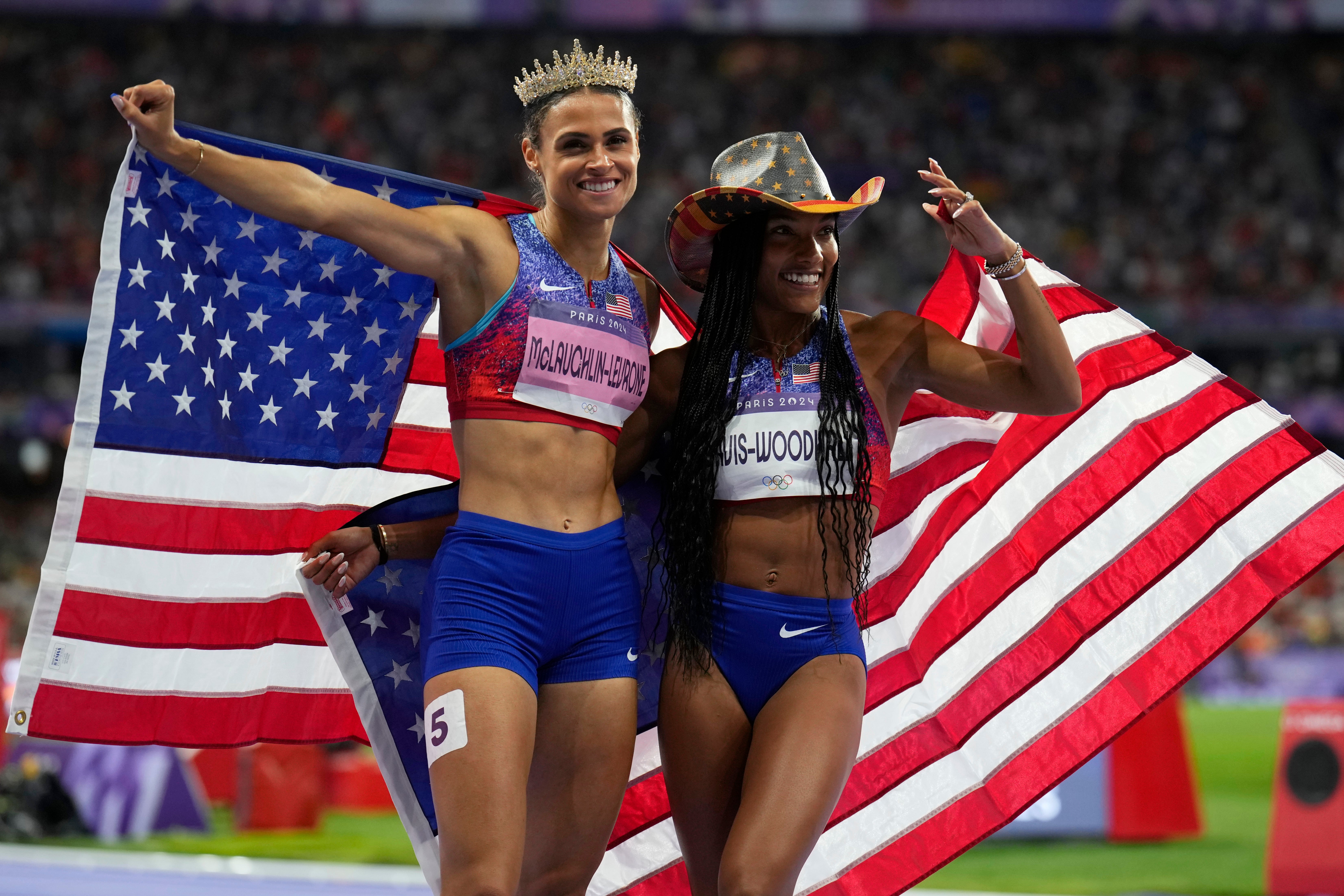 McLaughlin-Levrone celebrates with bronze medallist Cockrell