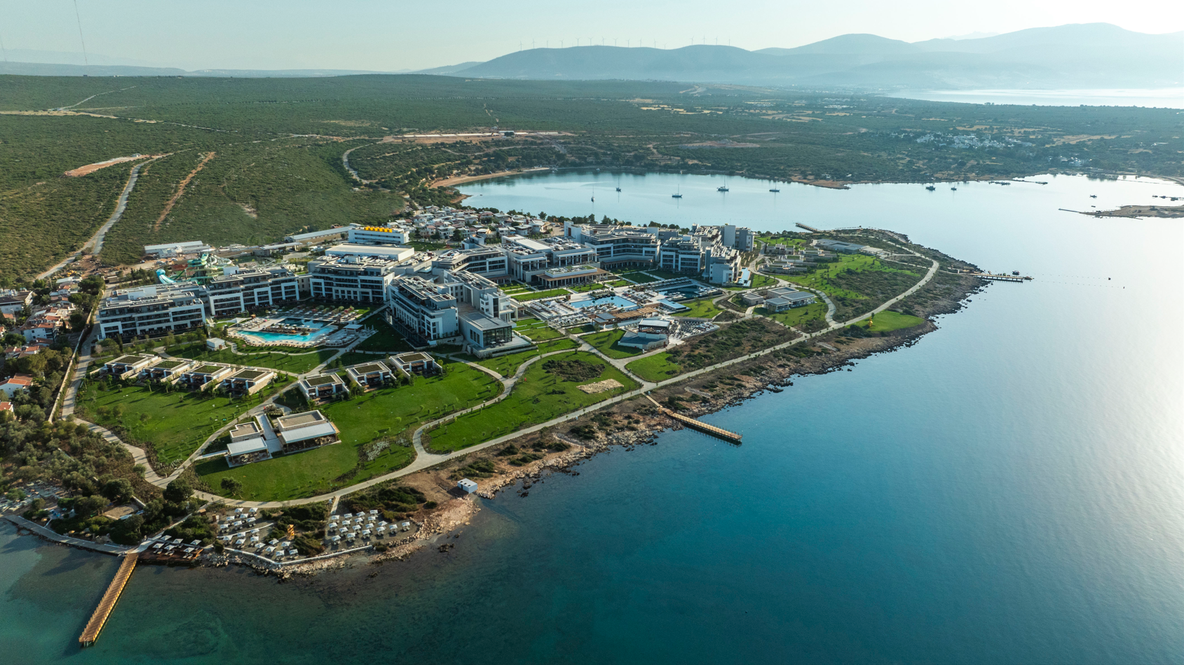 Anda Barut is a haven for children with water slides, carnival, and sports