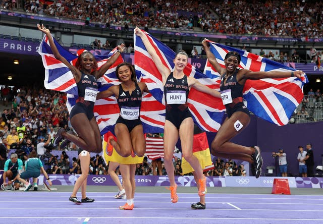 <p>Dina Asher-Smith, Imani Lansiquot, Amy Hunt and Daryll Neita celebrate silver </p>