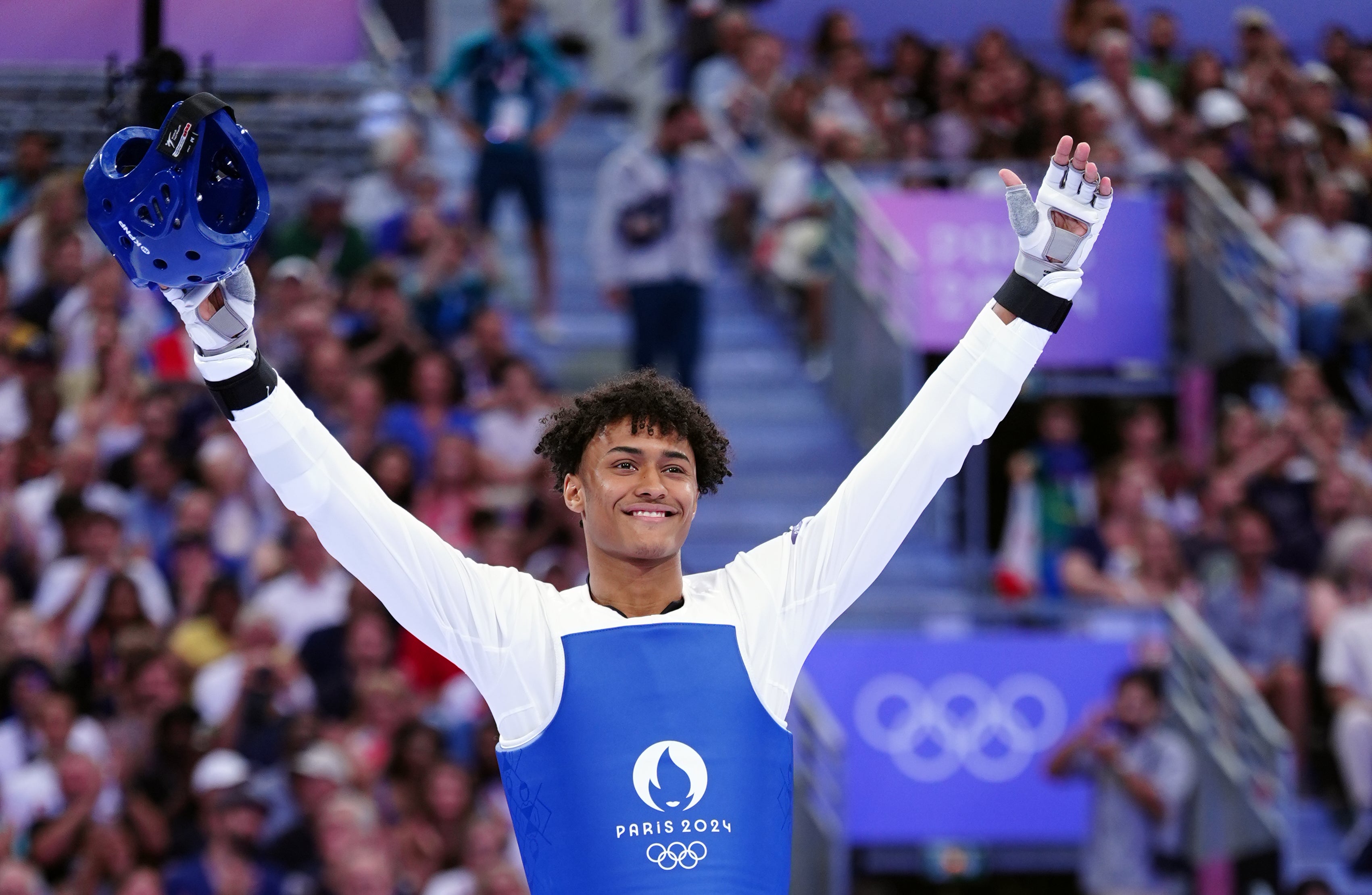 Caden Cunningham took an early lead against Arian Salimi of Iran before settling for silver (Peter Byrne/PA)