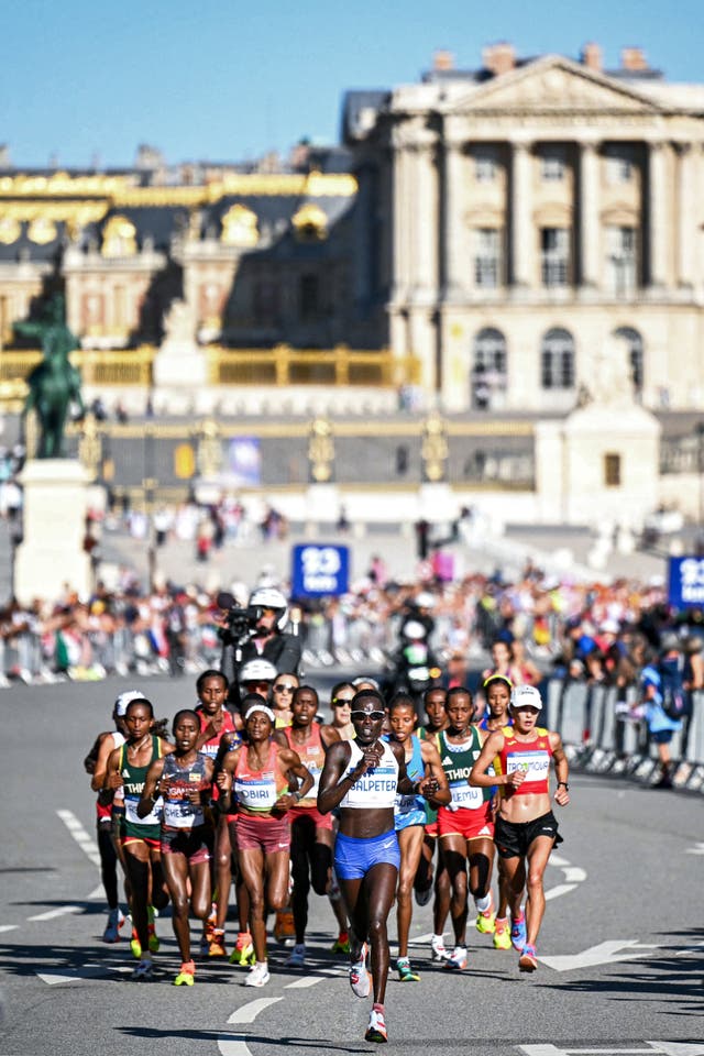 Olympics 2024 LIVE Emma Finucane battles for cycling bronze as Emily
