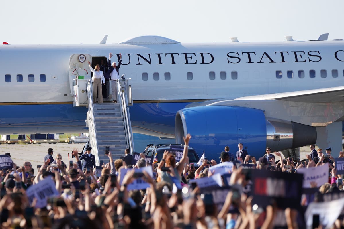 Trump has yet another meltdown over crowd sizes as he falsely claims Harris’s rally was fake and AI-generated