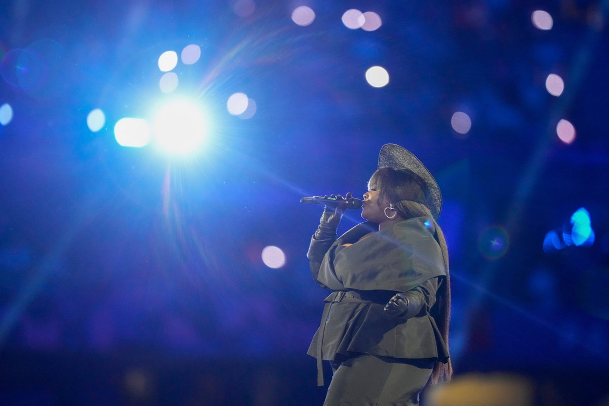 Yseult hits Olympic stage as closing ceremony performer, shining light ...