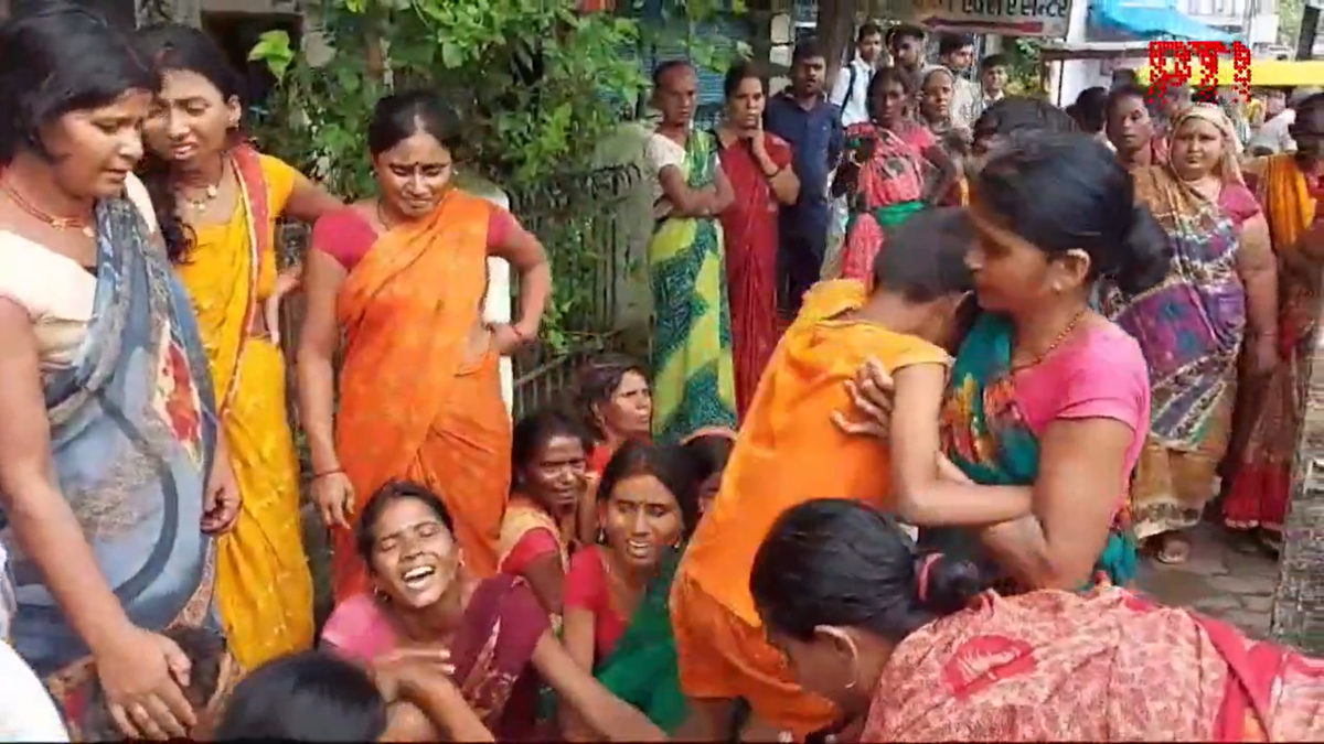 Seven killed in stampede at temple ceremony in eastern India The