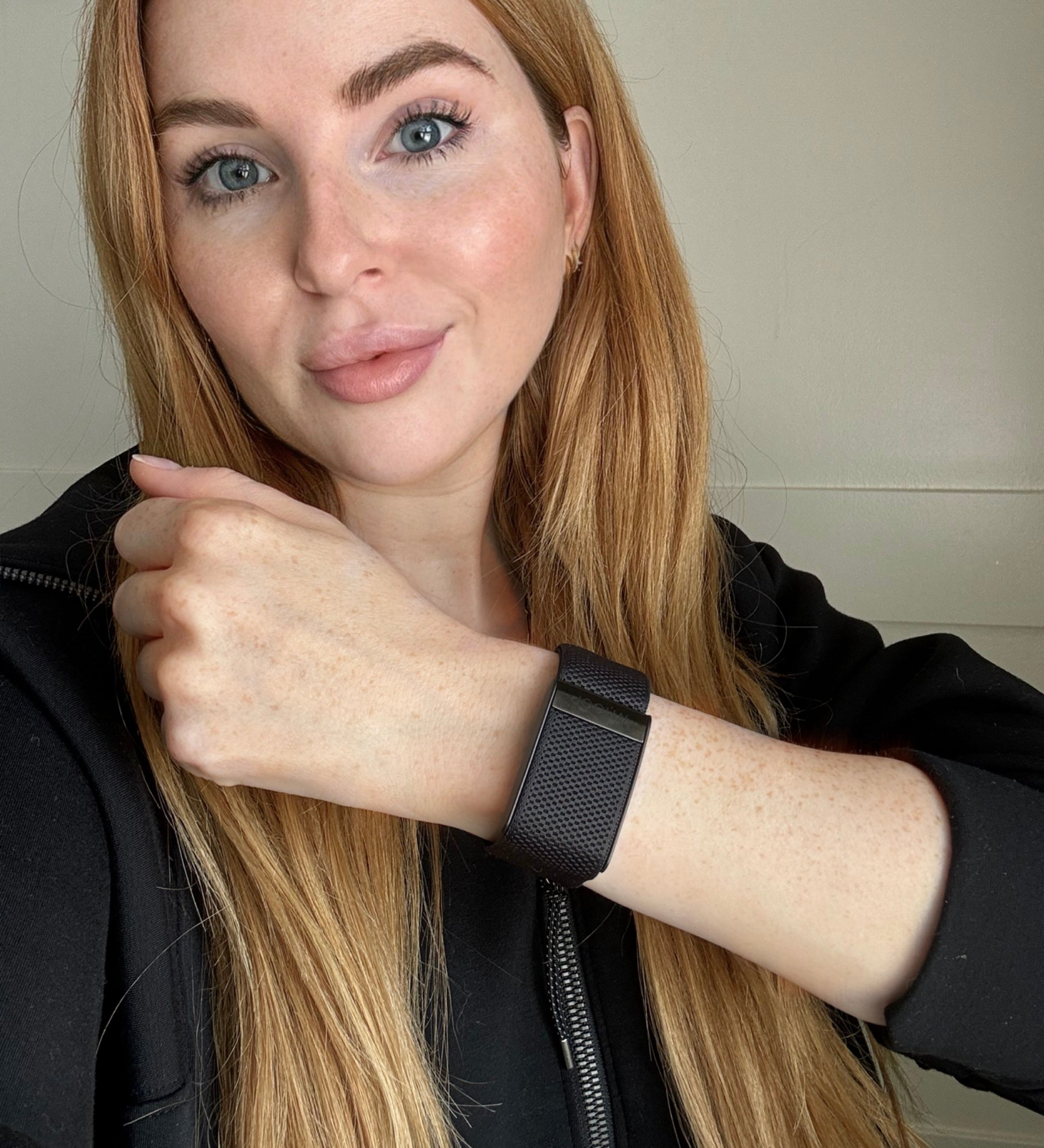 Fitness and wellbeing editor Emilie Lavinia wearing the Whoop 4.0