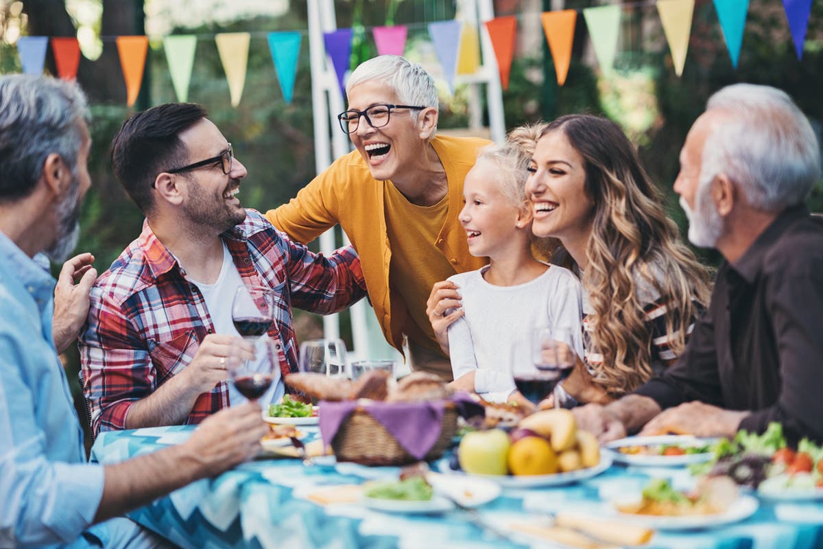 A woman’s refusal to attend her parents’ anniversary celebration divides the family