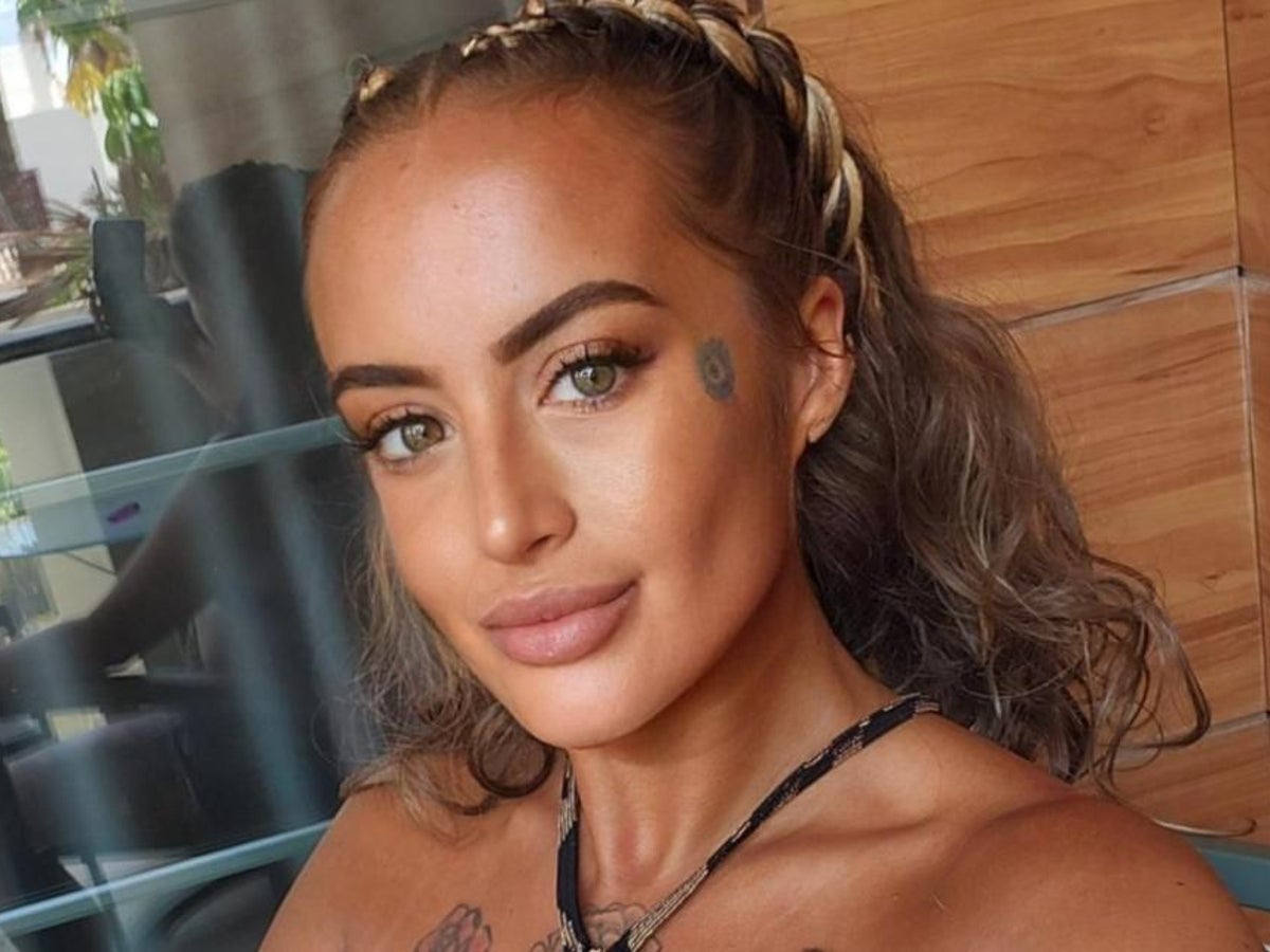 Mother, 34, attacked by dog died after bite severed artery in arm | The Independent