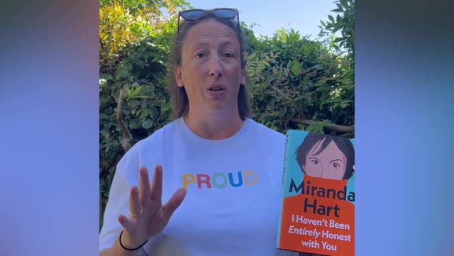 <p>Miranda Hart reveals she has been battling  secret illness in video message to fans.</p>