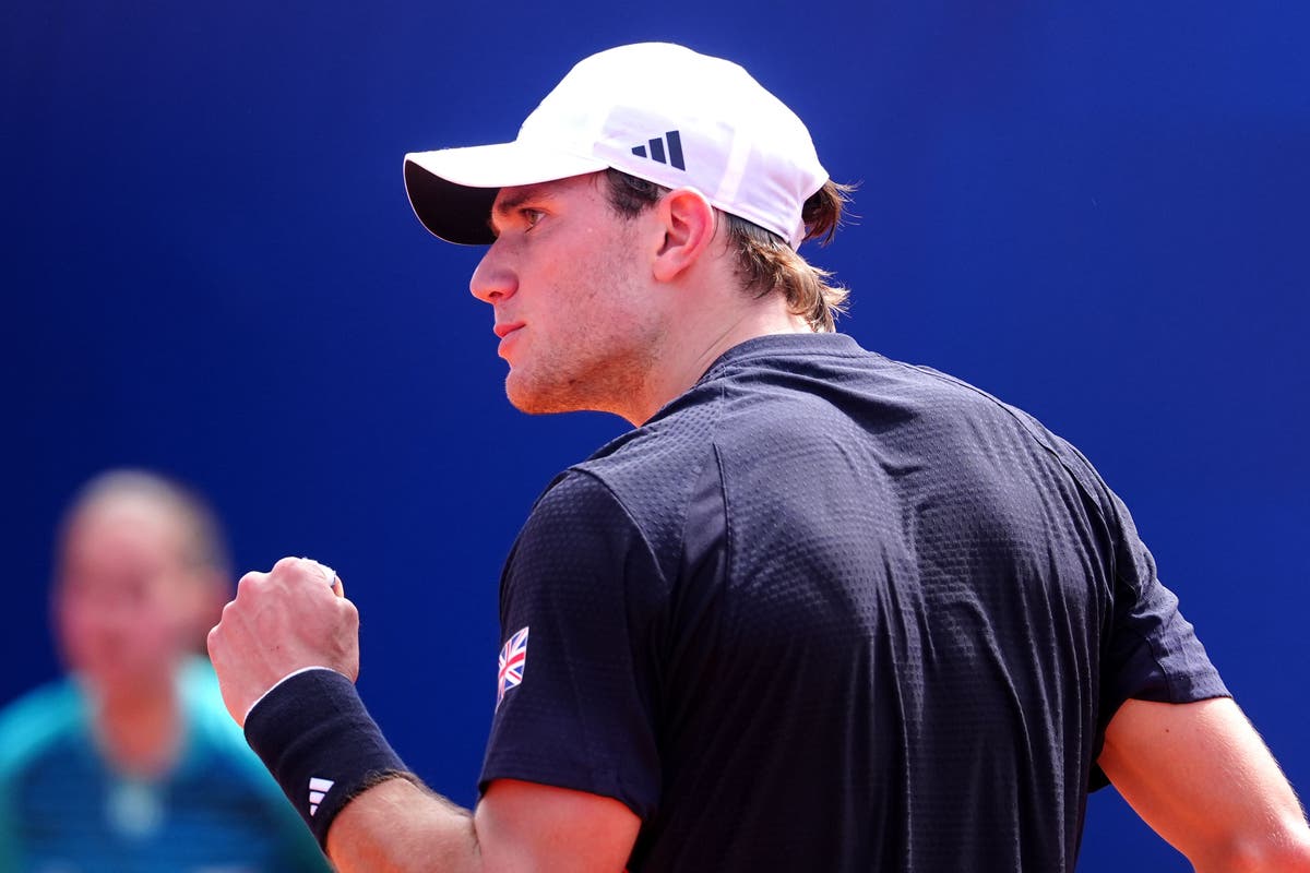 Jack Draper fights again to beat Stefanos Tsitsipas in Cincinnati Open