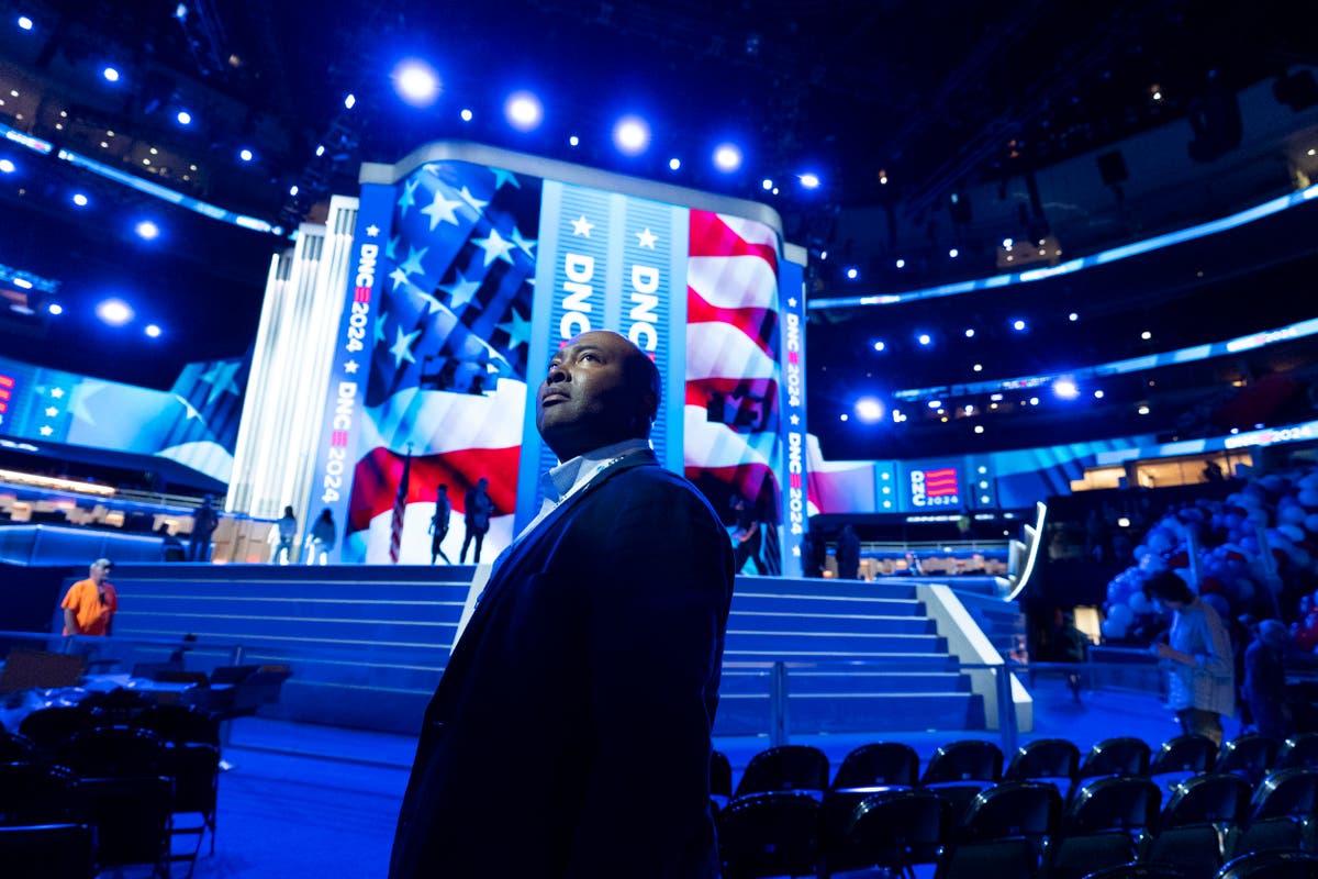 PHOTO COLLECTION: DNC Preparations