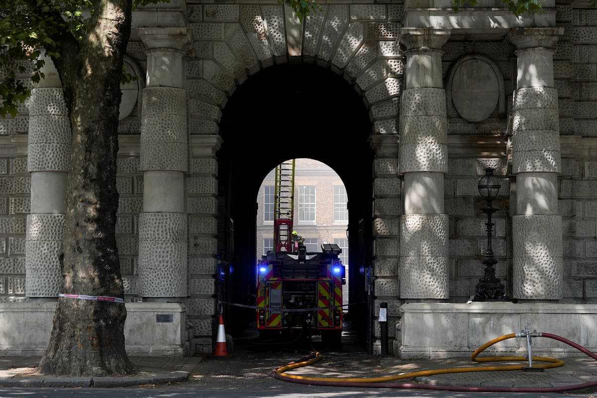 Somerset House fire: Around 100 firefighters tackle blaze in central London