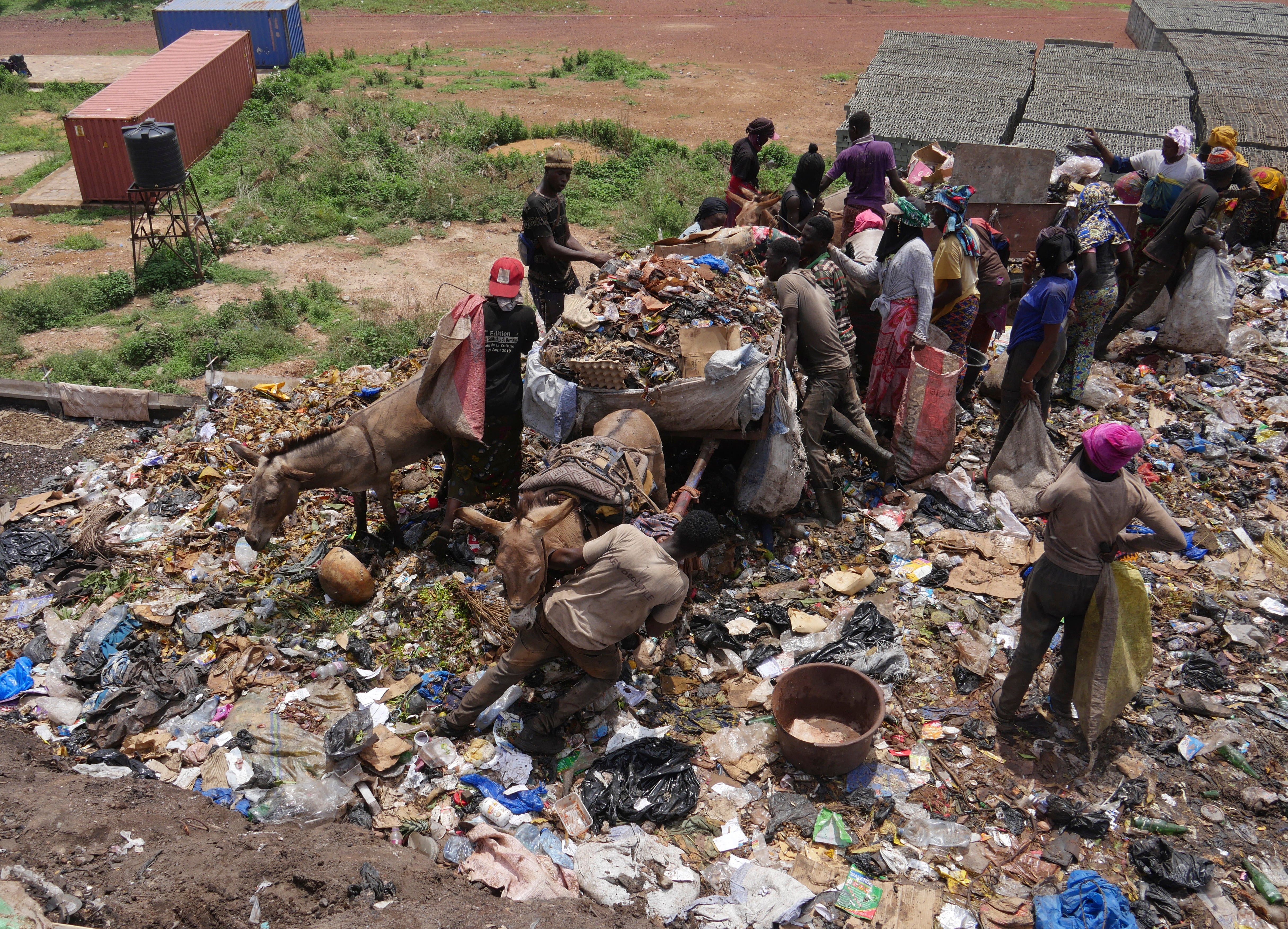 Mali Garbage Collection