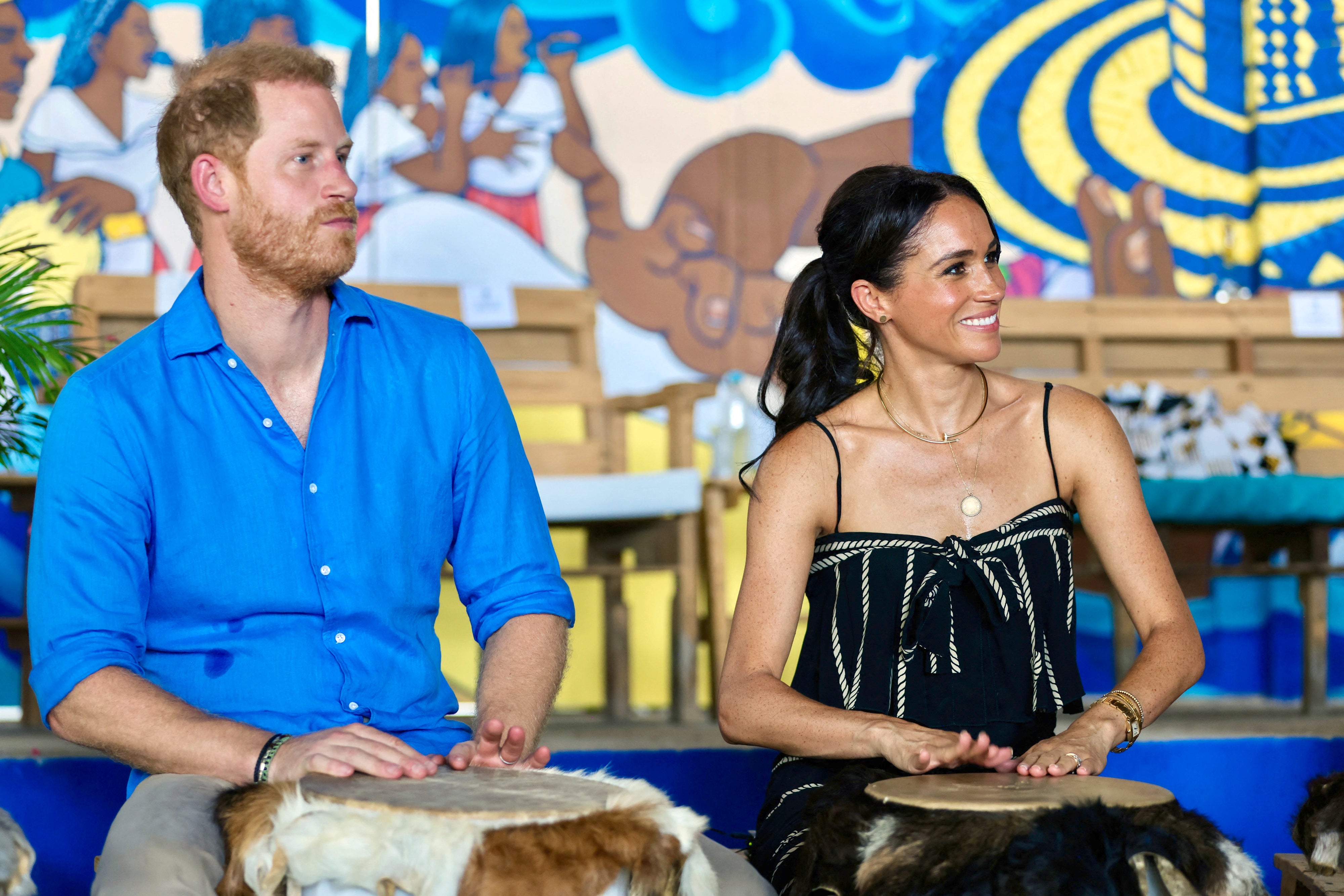 A body language expert believes Meghan Markle took the lead on the Sussexes' recent tour of Colombia.