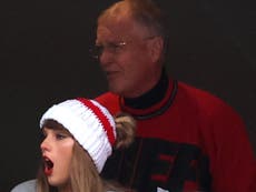 Taylor Swift’s dad takes care of screaming ‘Swifties’ with plate of chicken tenders 