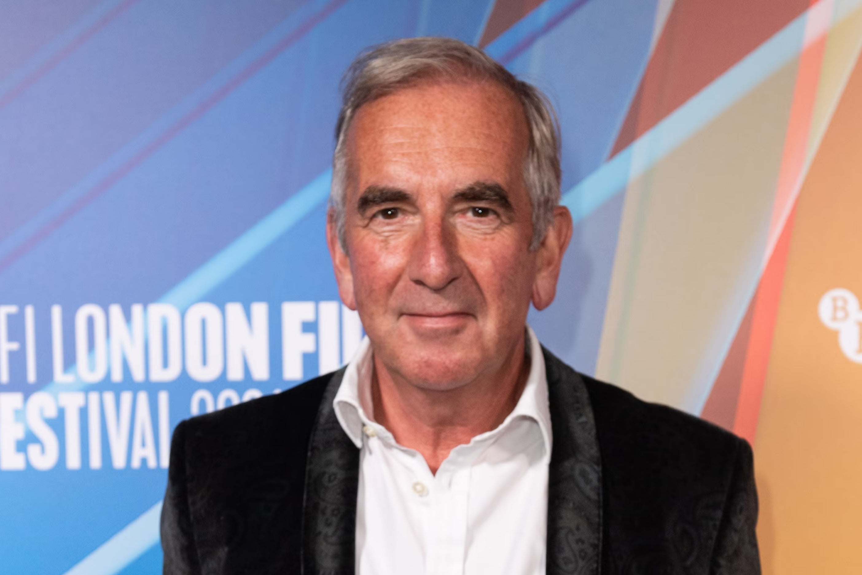 Novelist Robert Harris has spoken about the nature of 20th century affairs and politicians in love at the Henley Literary Festival.