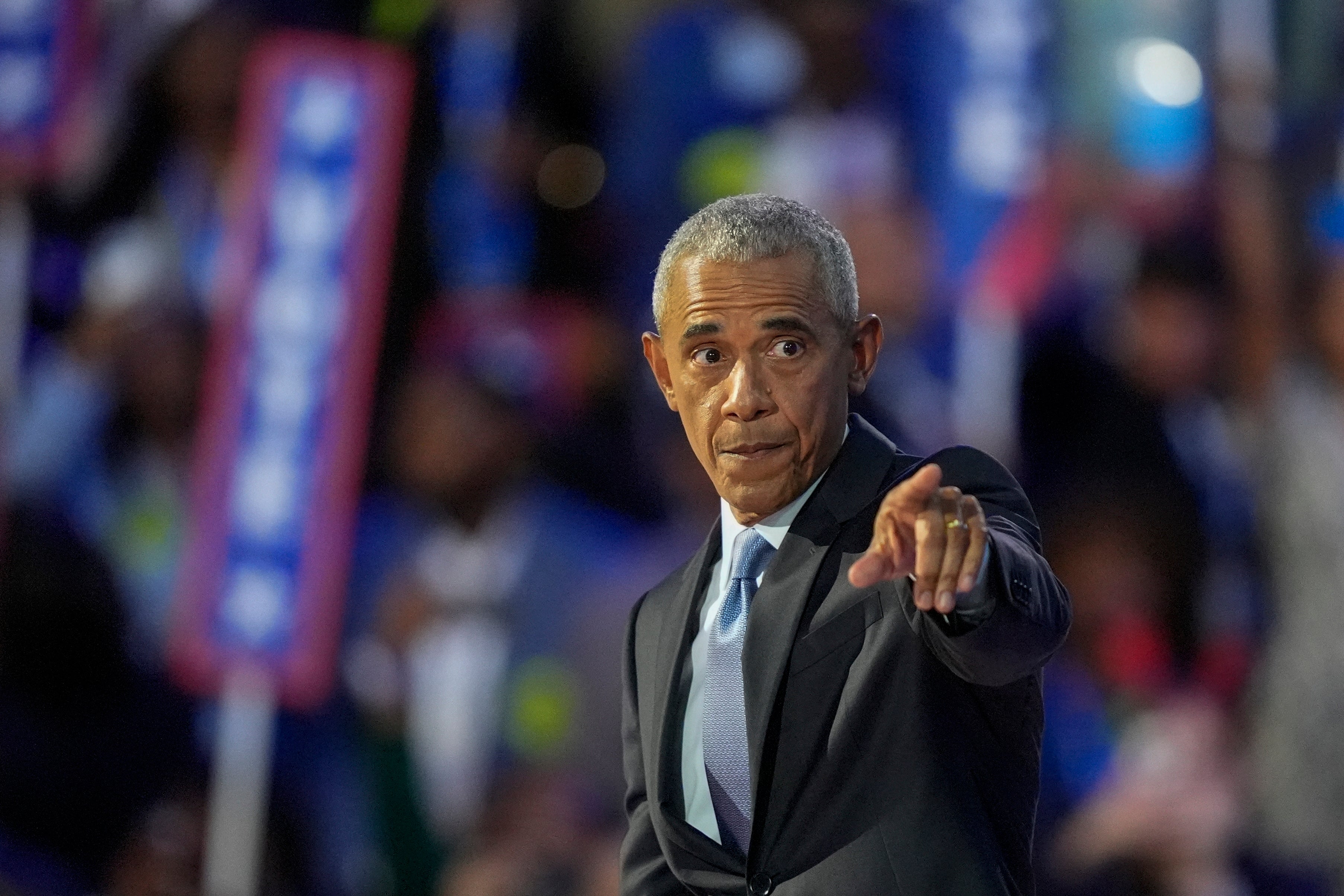 Barack Obama speaks during the Democratic National Convention on August 20 2024 in Chicago. The unnamed security guard said he approached an SUV with Obama inside