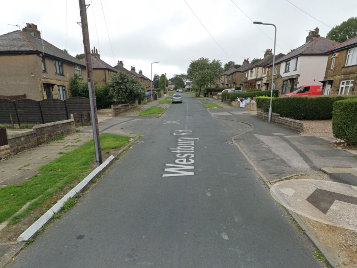 Bradford house fire – latest: Westbury Road blaze kills three children and woman, launching murder probe