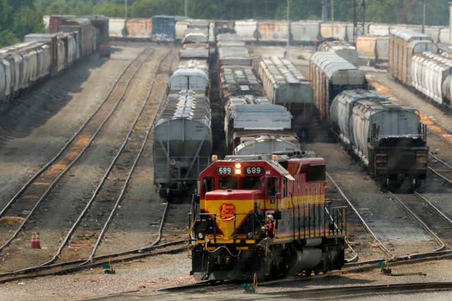 CANADÁ-TRENES DE MERCANCÍAS