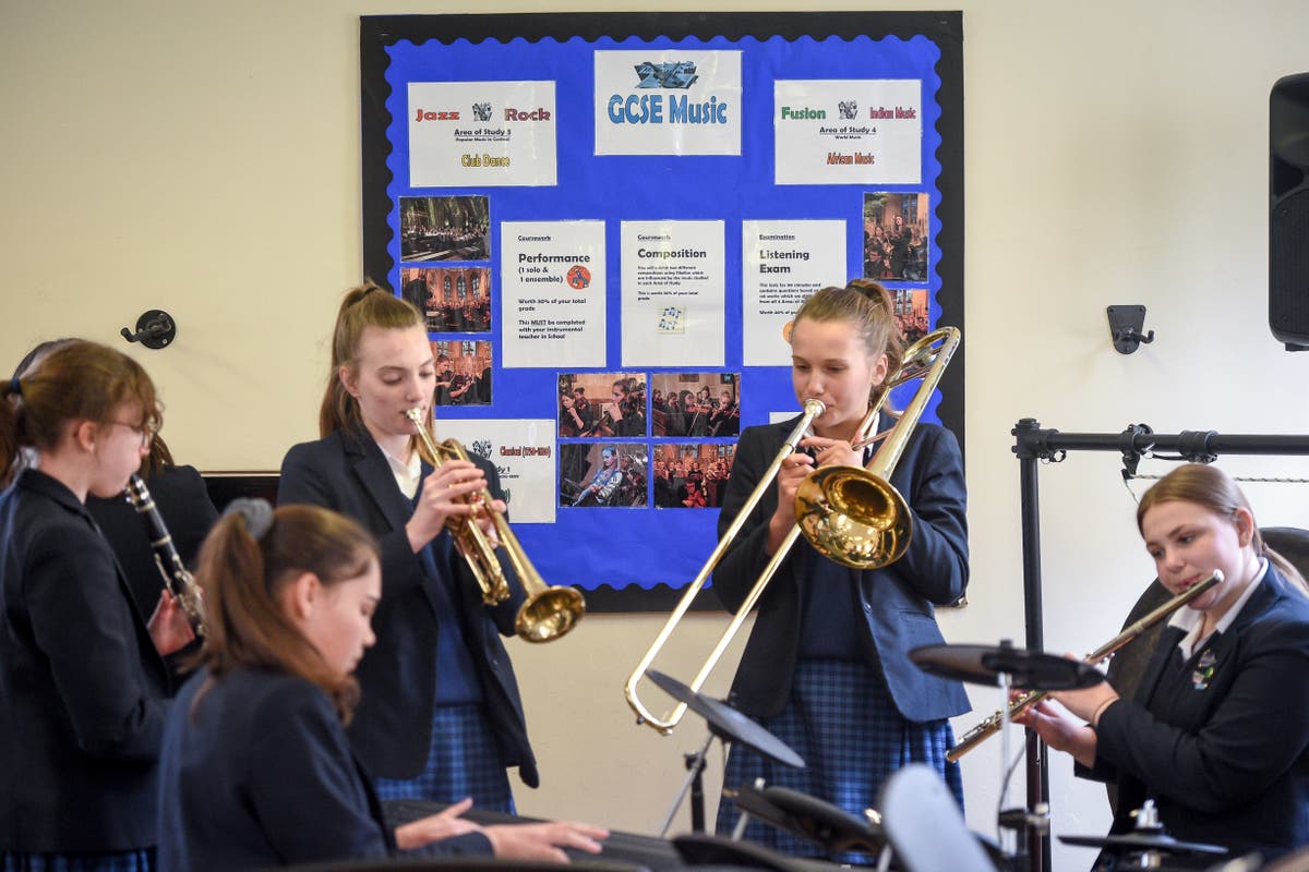 Music and foreign languages see rise in popularity at GCSE