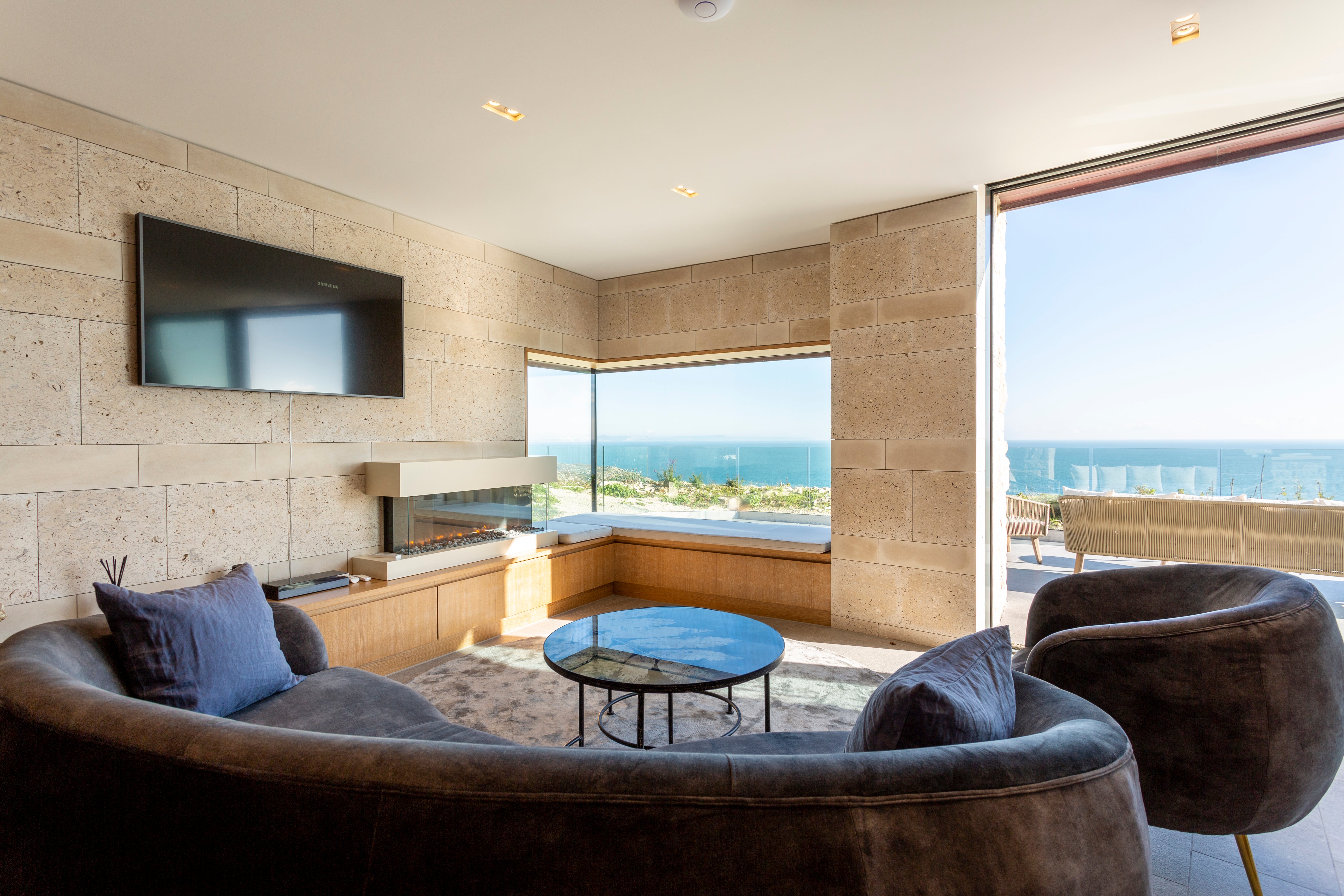 Leisurely contemplation comes built-in at The Clifftops