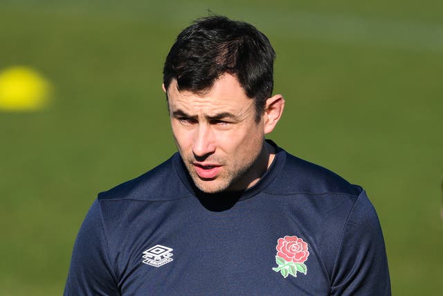 <p>England assistant coach Felix Jones looks on during a training session</p>