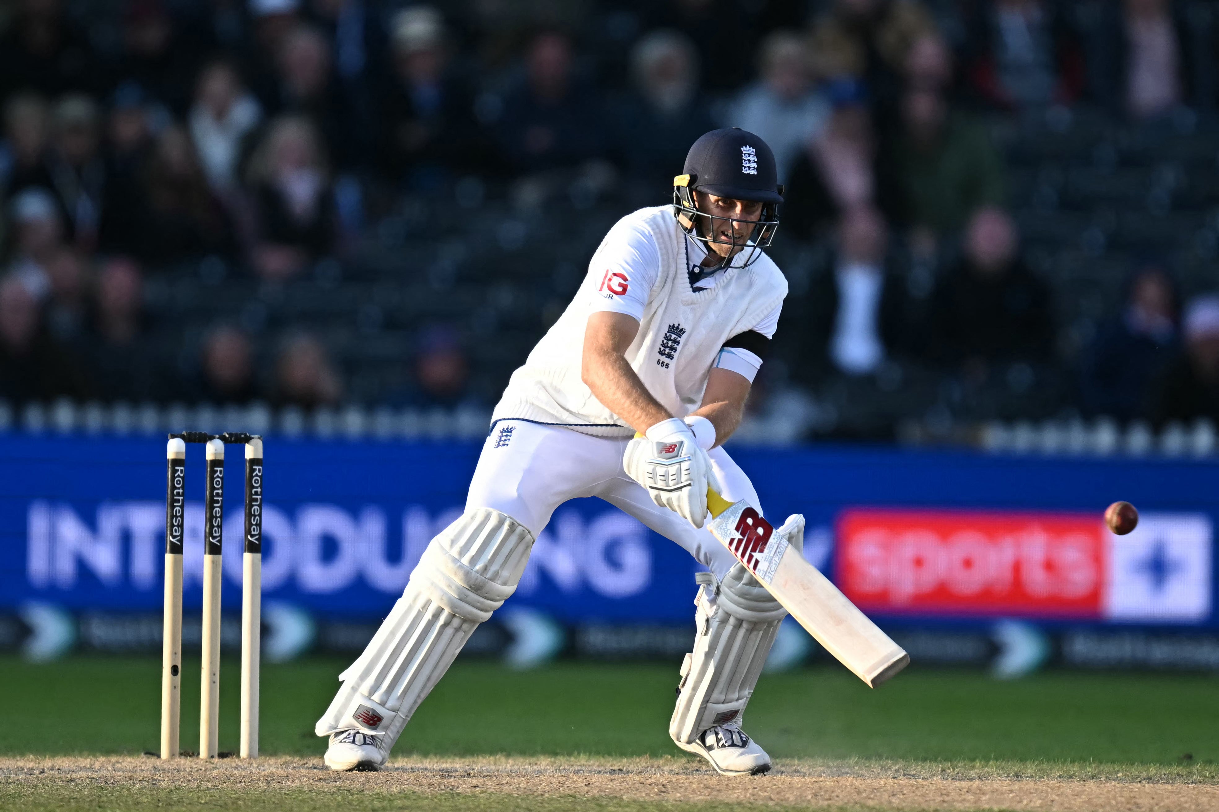 Joe Root's superb innings gave England a well-deserved victory.