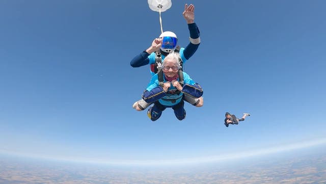 <p>Watch: 102-year-old Second World War veteran becomes Britain’s oldest parachutist.</p>