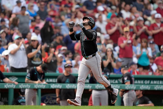 DIAMONDBACKS-MEDIAS ROJAS