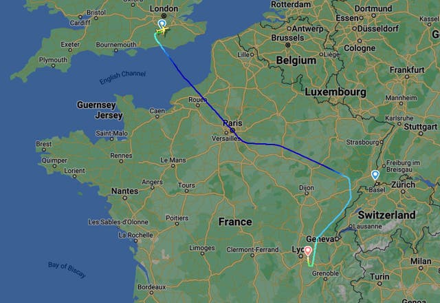 <p>Flight path of easyJet 8483 from Gatwick, which diverted shortly before landing at Basel and flew to Lyon instead</p>