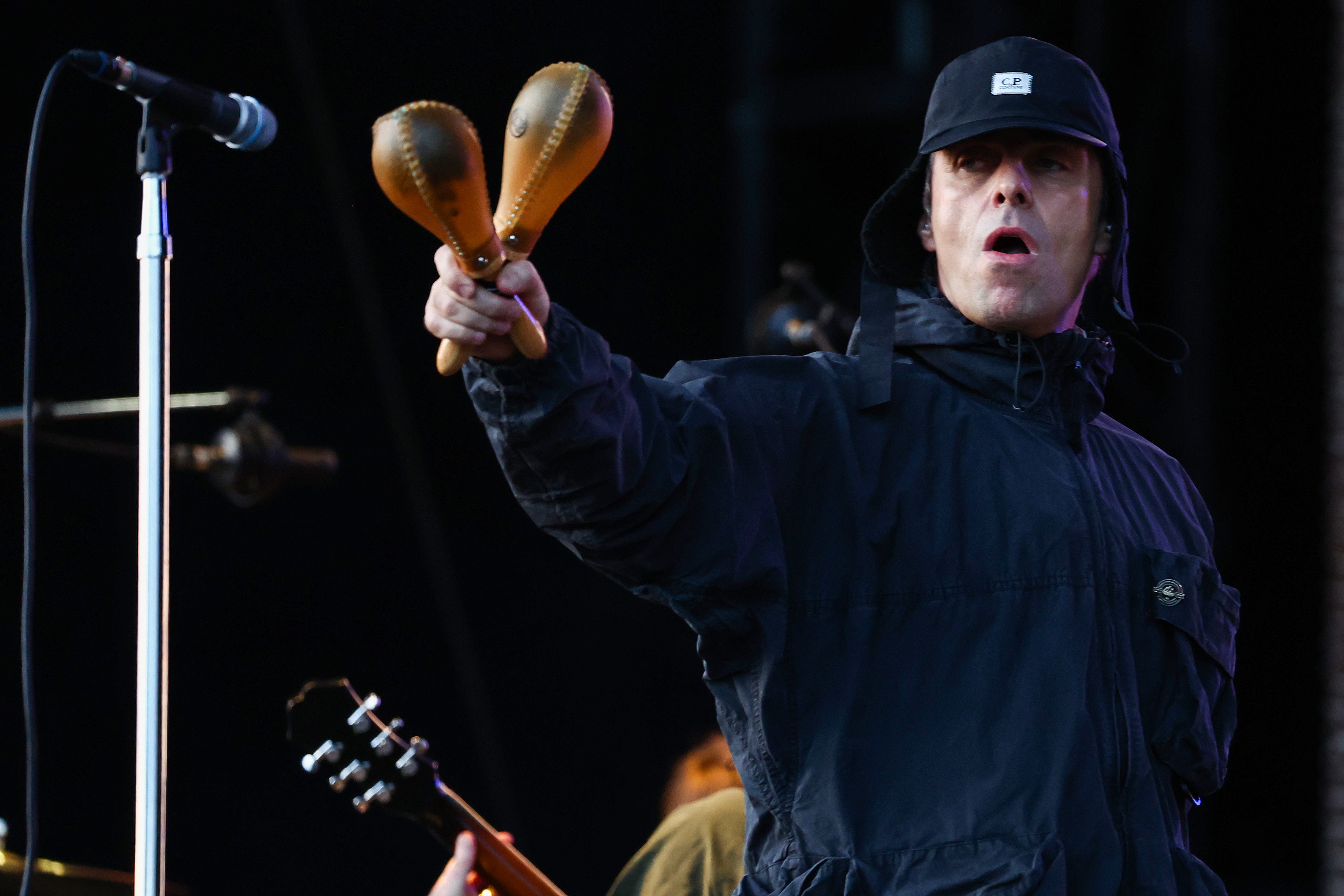 Liam Gallagher se apresentando no Festival TRNSMT 2024