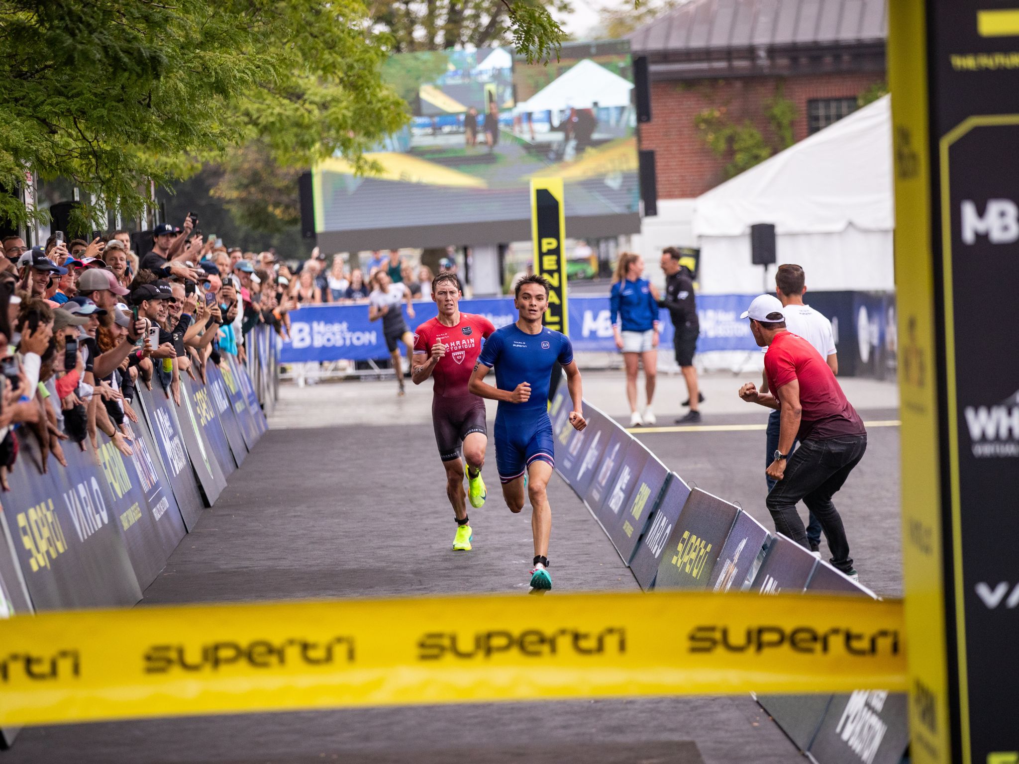 Triathlete Alex Yee competing at the Supertri event in Boston