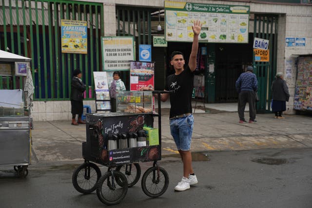PERÚ-VENEZOLANOS CAFÉ