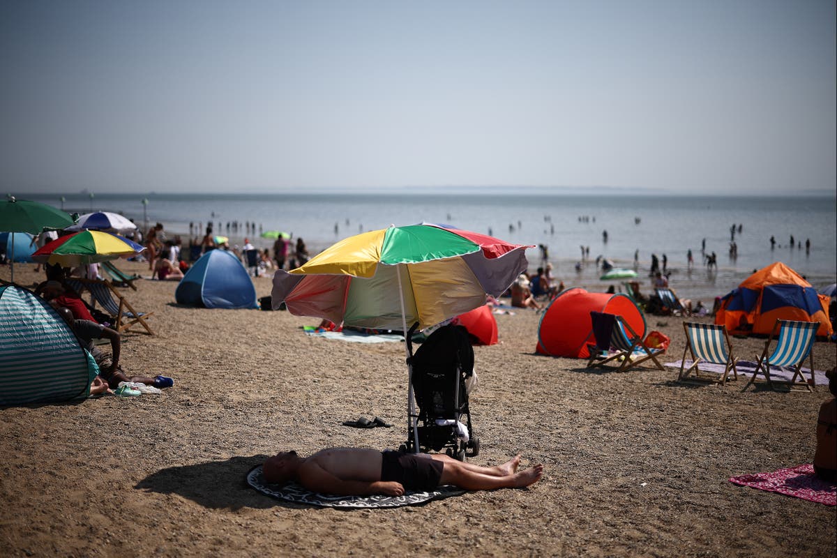 UK weather forecast: Summer ‘not over yet’ as Britain set for sunshine and highs of nearly 30C