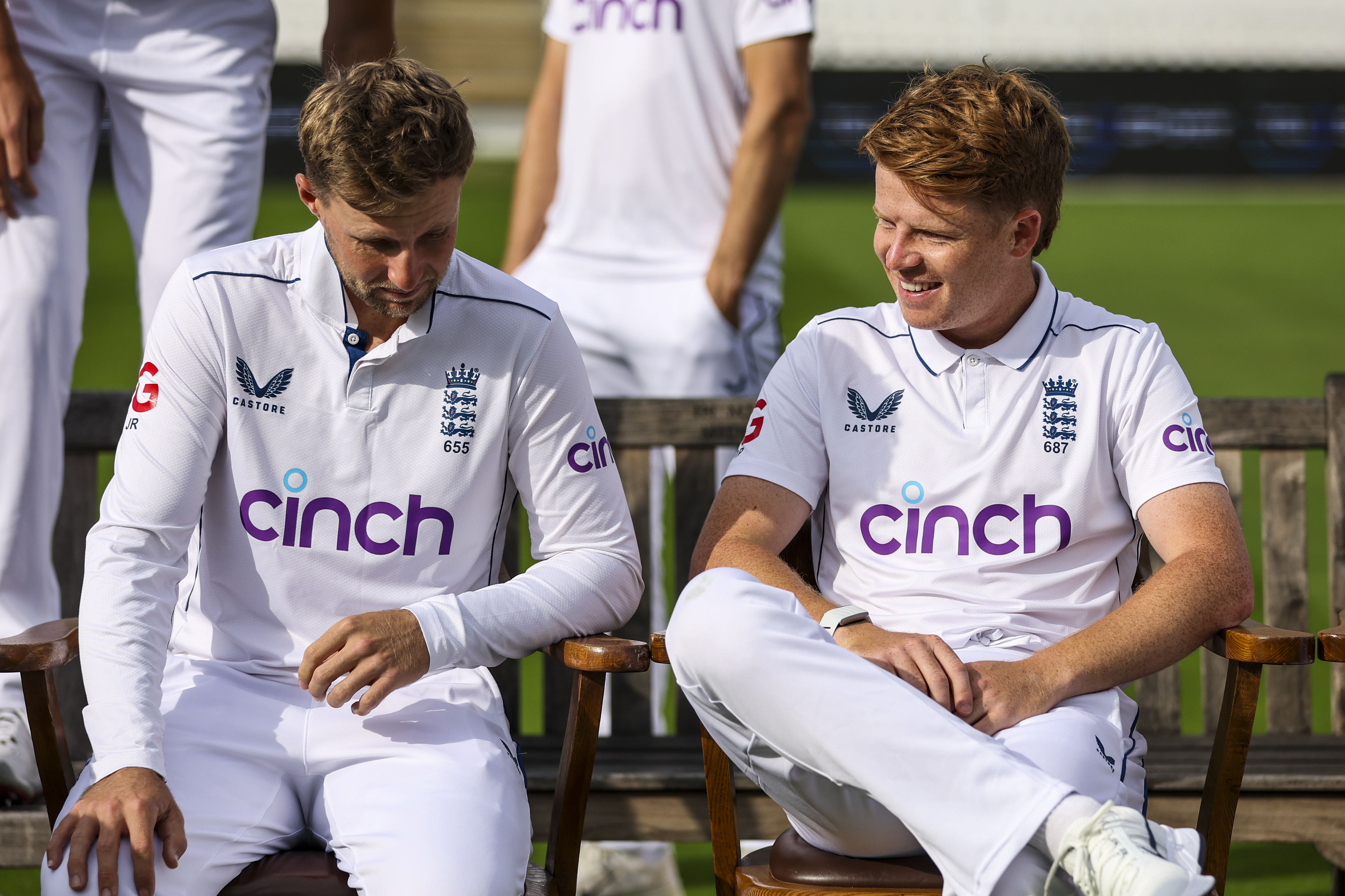 Ollie Pope (right) has turned to former England skipper Joe Root for advice