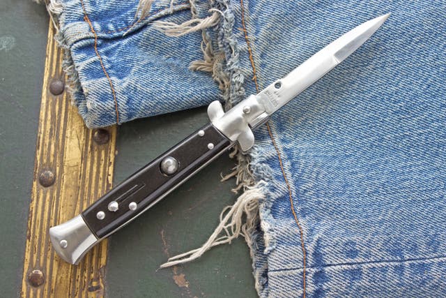 <p>The Massachusetts Judicial Court struck down a decades-old law that prohibits the carrying of switchblades </p>