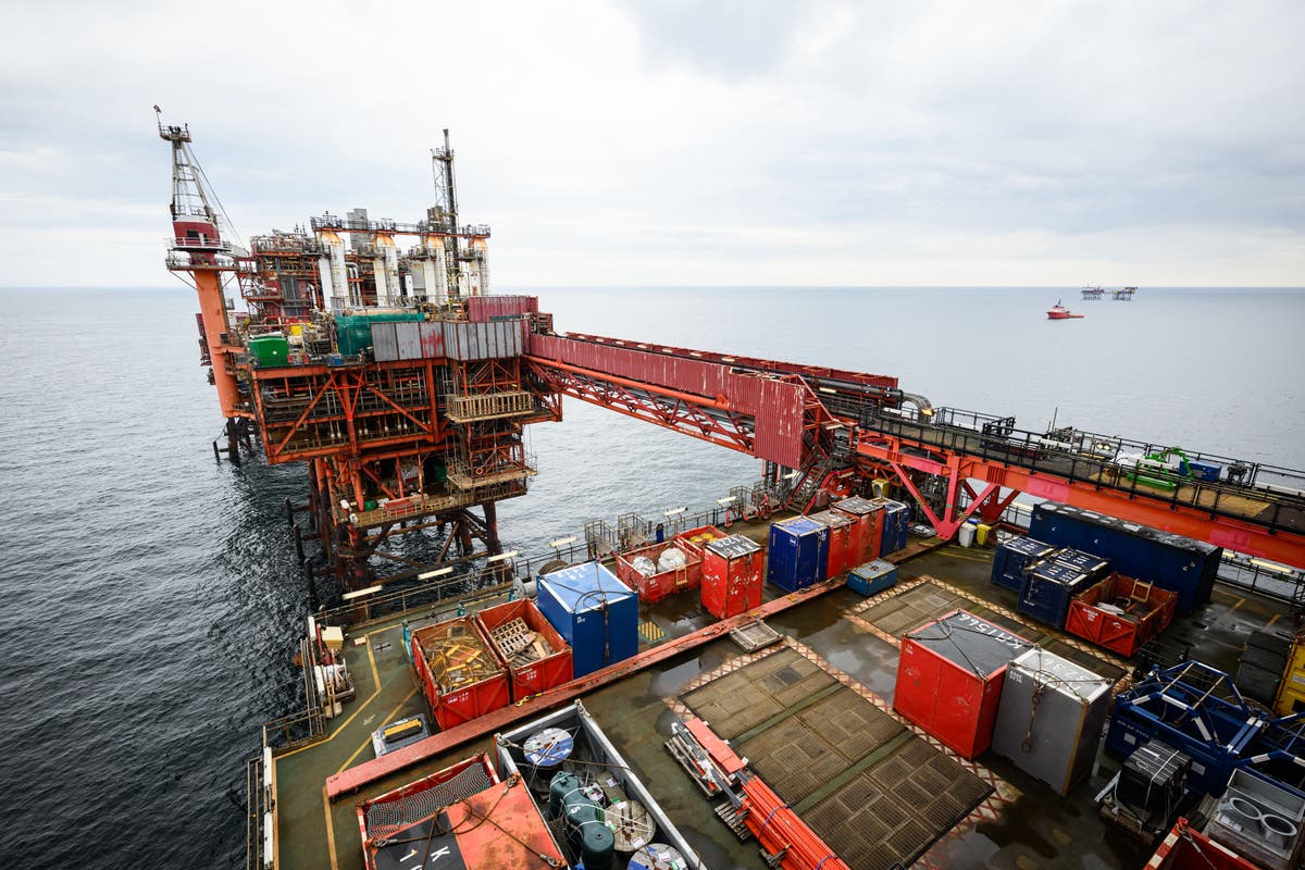 Government drops legal defence for UK&rsquo;s largest untapped oil and gas fields
