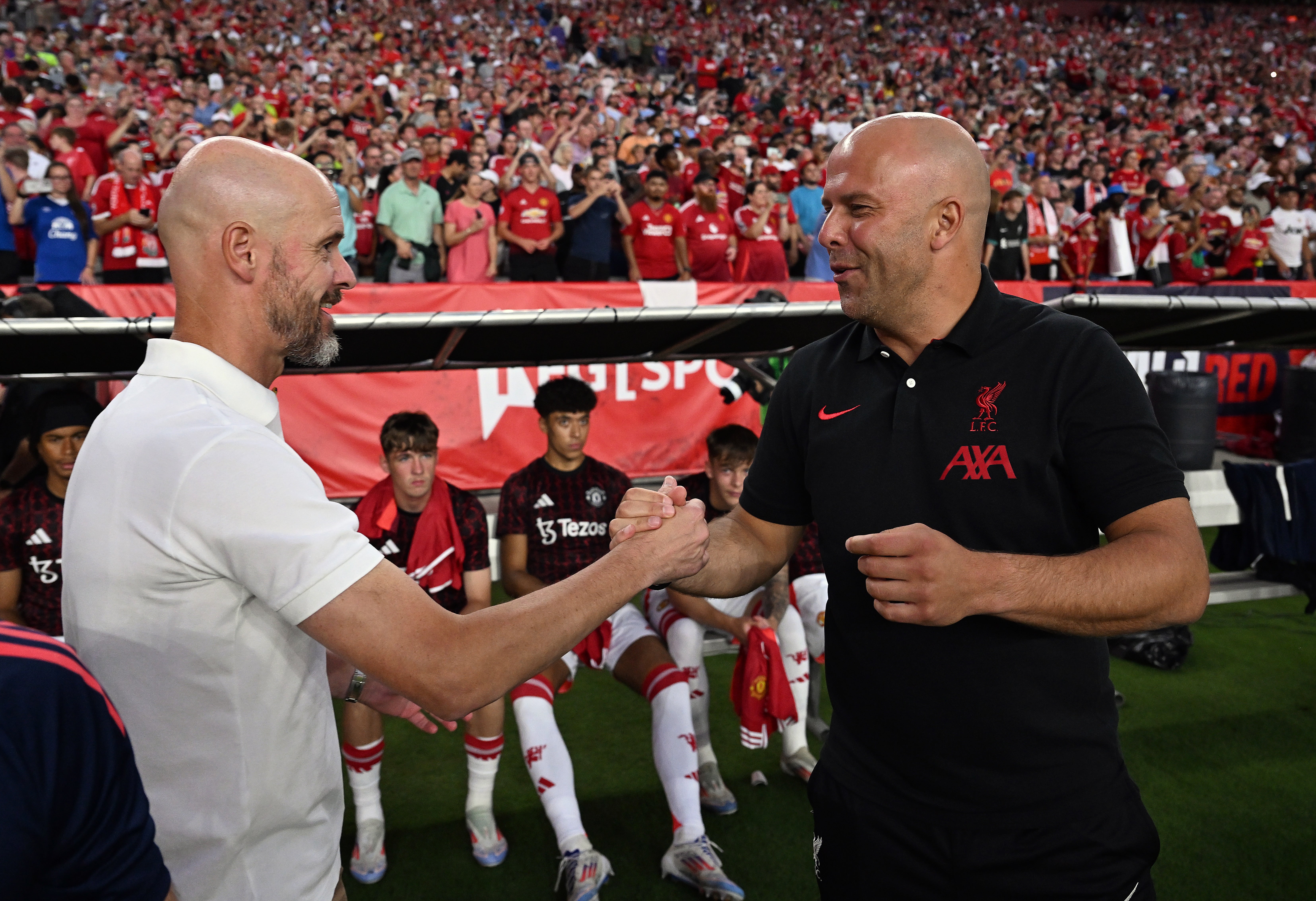 Arne Slot Head Coach of Liverpool with Erik ten Hag manager of Manchester United